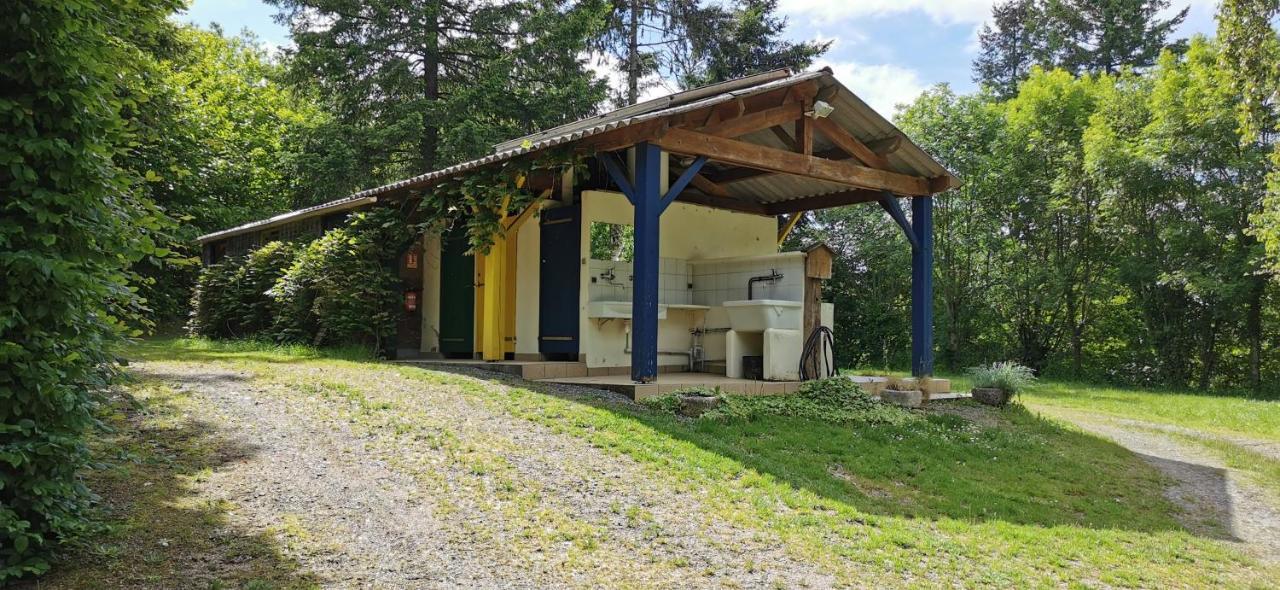 camping de la chagnée Saint-Aubin-le-Cloud Esterno foto