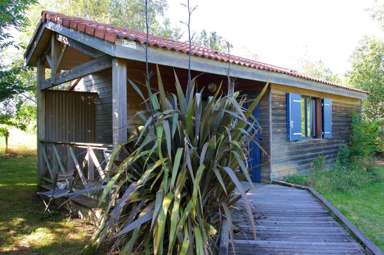 camping de la chagnée Saint-Aubin-le-Cloud Esterno foto