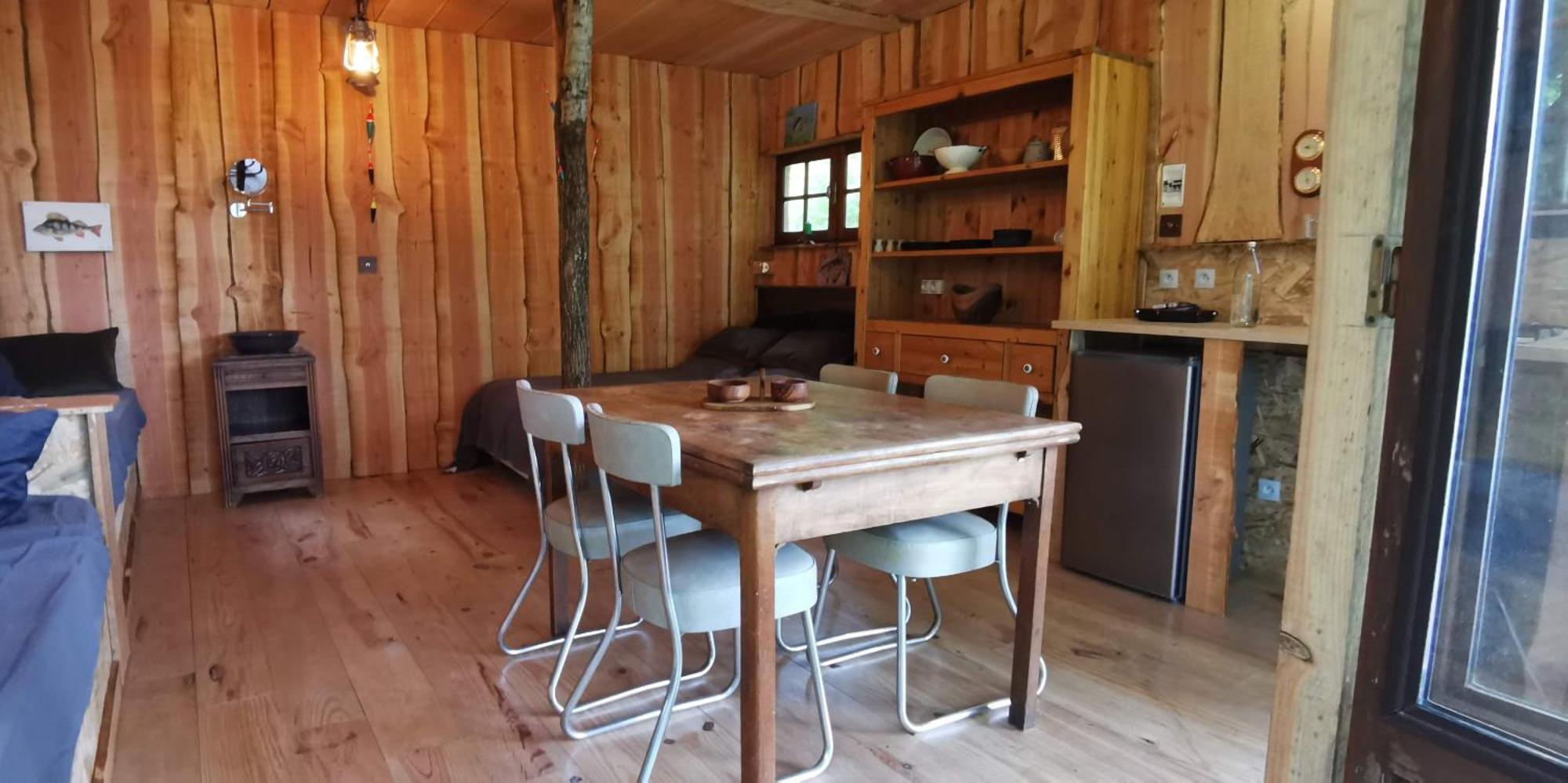 camping de la chagnée Saint-Aubin-le-Cloud Camera foto